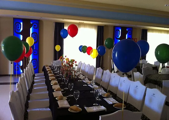 Checkin Camino De Отель 4*