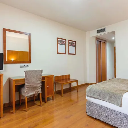 Hotel Camino De Granada